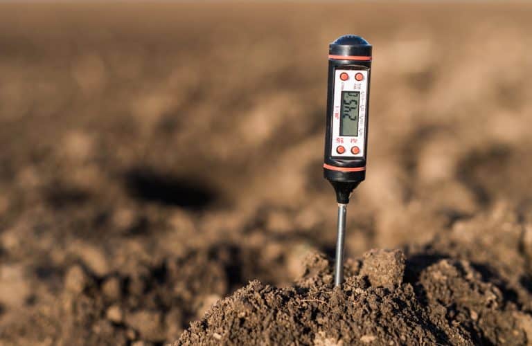 Soil meter for measured PH, temperature and moisture